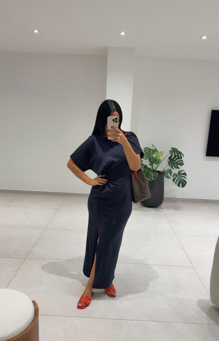 ROBE BLEU MARINE AVEC FENTE