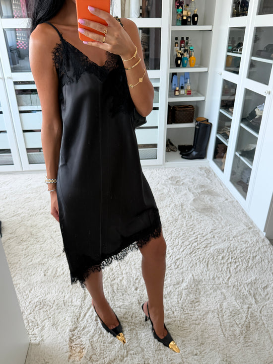 Robe Satiné noir